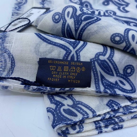New Authentic Louis Vuitton Cashmere Silk Louis V. - Picture 7 of 9